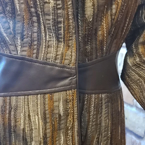 Beautiful verucci suit - Picture 6 of 6